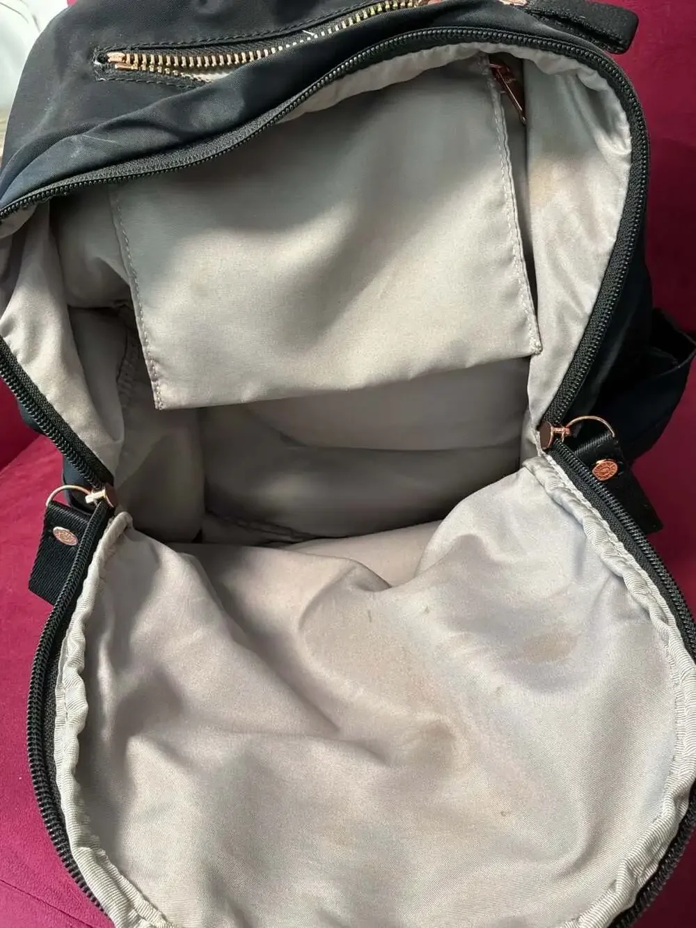 Kipling delia compact